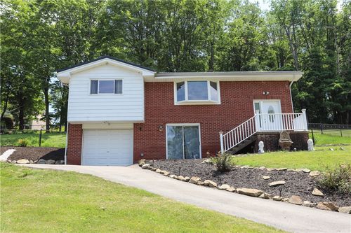 5705 Grant St, Murrysville, PA, 15632-1401 | Card Image