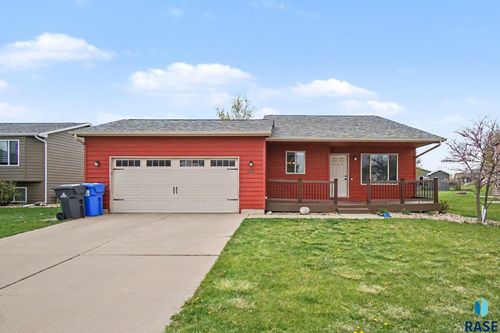 505 Cottonwood Dr, Harrisburg, SD, 57032-2323 | Card Image