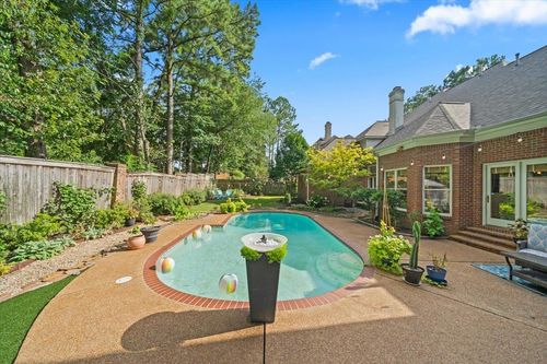 3300 Kenney Dr, Germantown, TN, 38139-8026 | Card Image