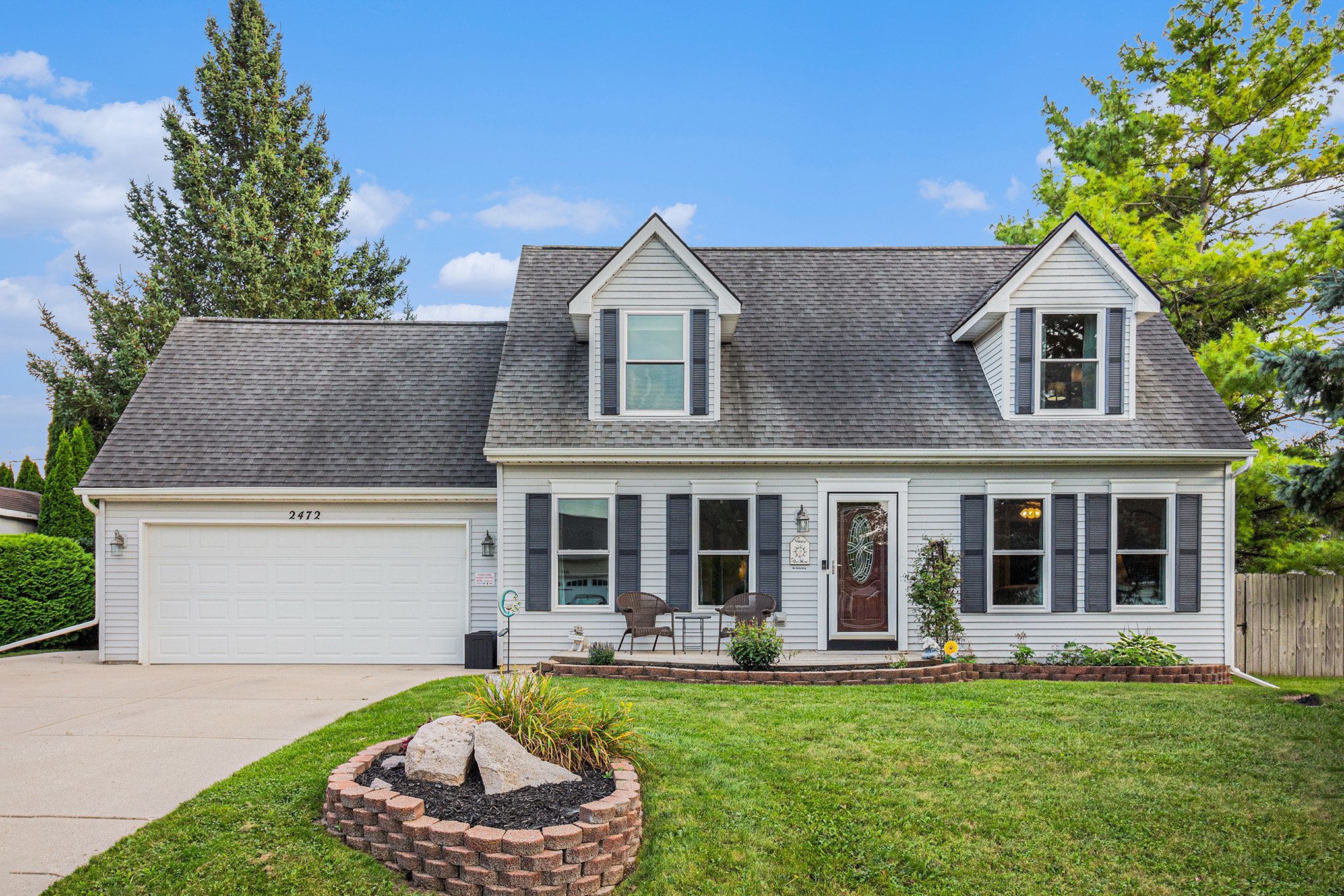 Wellington Dr, Howell, MI 48843