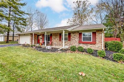 296 Bronston Trail, House other with 3 bedrooms, 1 bathrooms and null parking in Beavercreek OH | Image 2