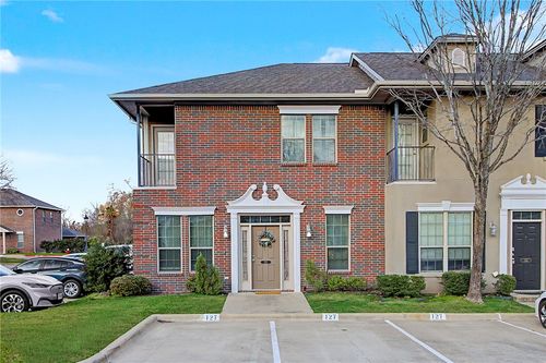 127-127 Forest Dr, College Station, TX, 77840-2344 | Card Image