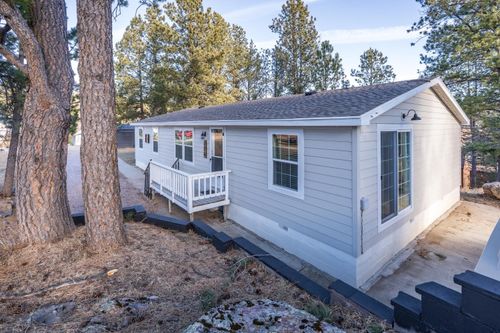 776 Lincoln St, Custer, SD, 57730-1220 | Card Image