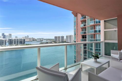 2210-3370 Ne 190th St, Aventura, FL, 33180-2418 | Card Image