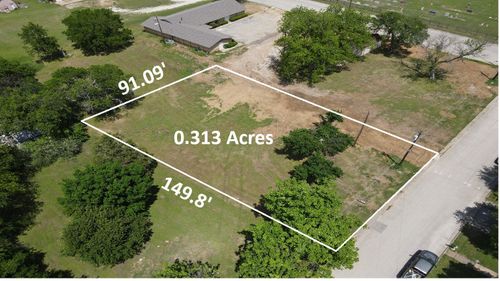 1617 Belcher St, Gainesville, TX, 76240-3614 | Card Image