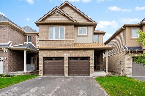 lower-6087 Eaglewood Dr, Niagara Falls, ON, L2G0A7 | Card Image