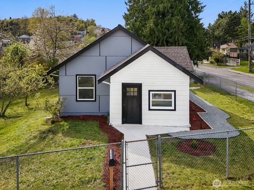8603 Renton Avenue S, Seattle, WA, 98118 | Card Image