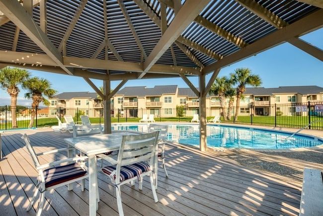 1907 Bayhouse Dr, Condo with 2 bedrooms, 2 bathrooms and null parking in Rockport TX | Image 26