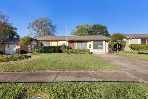 1233 E Park Dr, Mesquite, TX, 75149-6240 | Card Image