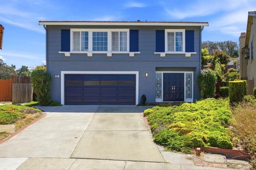 56 Waverly Ct, South San Francisco, CA, 94080-5555 | Card Image