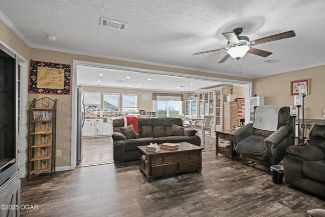 2822 Hwy Yy, House other with 3 bedrooms, 2 bathrooms and null parking in LaRussell MO | Image 23