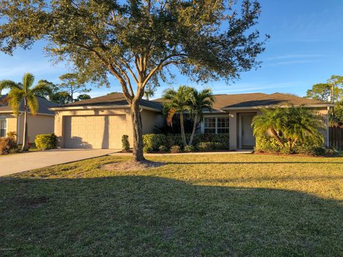 347 Americana Blvd Ne, Palm Bay, FL, 32907-1919 | Card Image