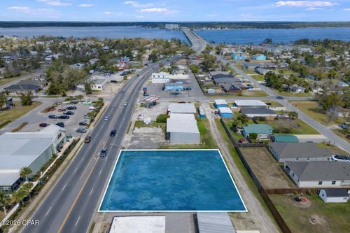 523 Ohio Ave, Lynn Haven, FL, 32444-1753 | Card Image