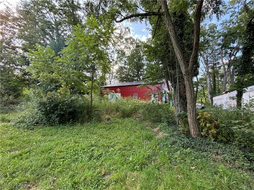 7795 State Route 303, Windham, OH, 44288-9791 | Card Image