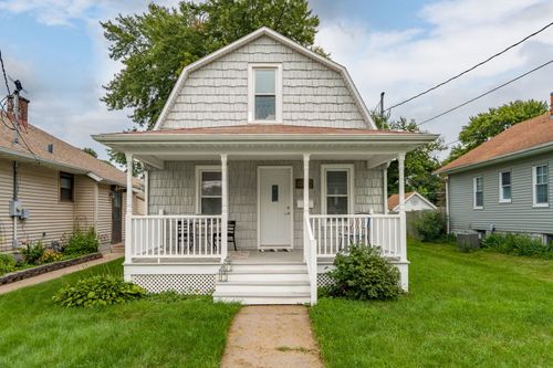 1920 32nd St, Moline, IL, 61265-4334 | Card Image