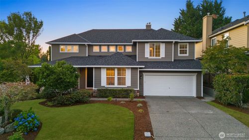 24004 Se 10th Ct, Sammamish, WA, 98075-8135 | Card Image