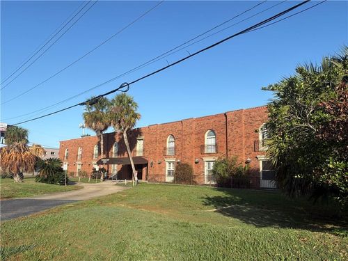 86-6901 Veterans Memorial Blvd, Metairie, LA, 70003-4458 | Card Image