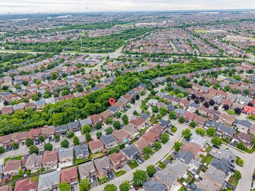 141 Whitwell Dr, Brampton, ON, L6P1L2 | Card Image