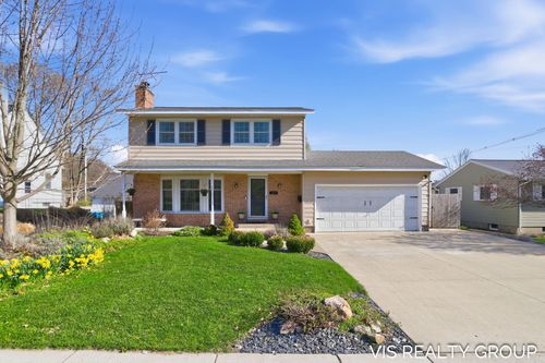 317 Grand Ave, Grand Haven, MI, 49417-2432 | Card Image