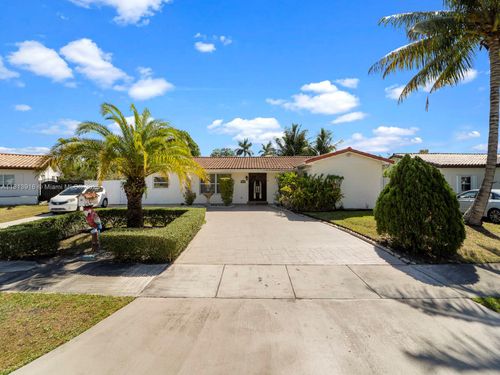 1715 Sw 102nd Ct, Miami, FL, 33165-7427 | Card Image