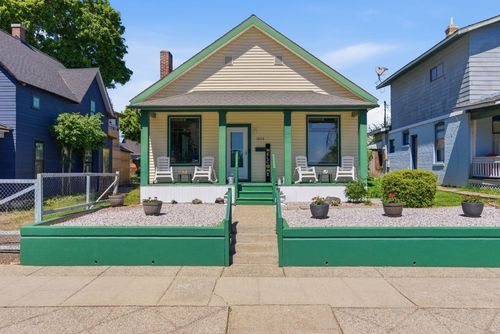 1802 W Dean Ave, Spokane, WA, 99201 | Card Image