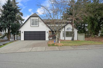 32775 Haida Dr, House other with 7 bedrooms, 4 bathrooms and 8 parking in Abbotsford BC | Image 1