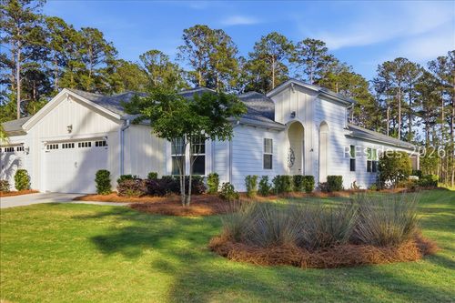 295 Harborside Dr, Hardeeville, SC, 29927-2958 | Card Image