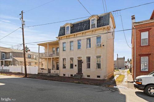644 Chestnut St, COLUMBIA, PA, 17512-1234 | Card Image