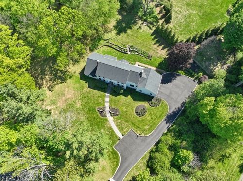 210 Mendham Rd, Bernardsville, NJ, 07924-1626 | Card Image