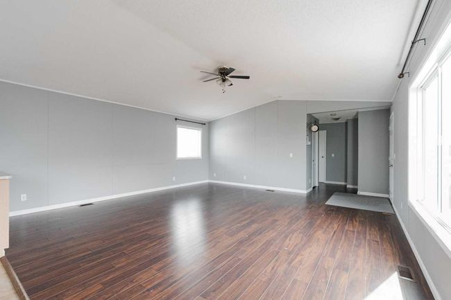 104 Grey Owl Place, House other with 3 bedrooms, 2 bathrooms and 2 parking in Fort Mcmurray AB | Image 5