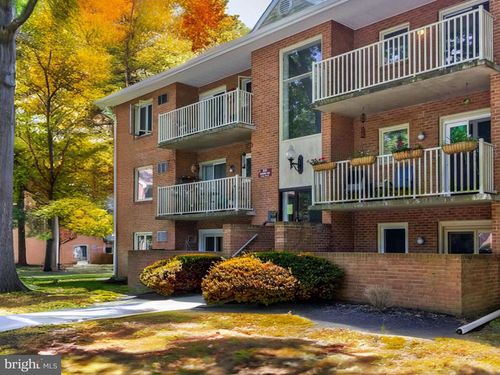 b23-300 Winding Way, DOWNINGTOWN, PA, 19335 | Card Image