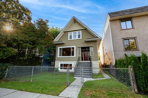 22 E 18th Ave, Vancouver, BC, V5V1C9 | Card Image