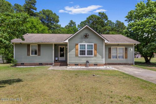 419 Wapiti Dr, Spring Lake, NC, 28390-1563 | Card Image