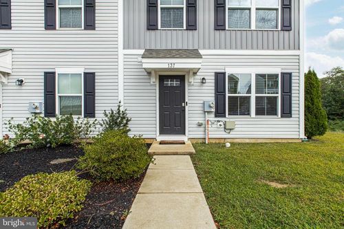 137 Wye Oak Dr, Townsend, DE, 19734-9436 | Card Image