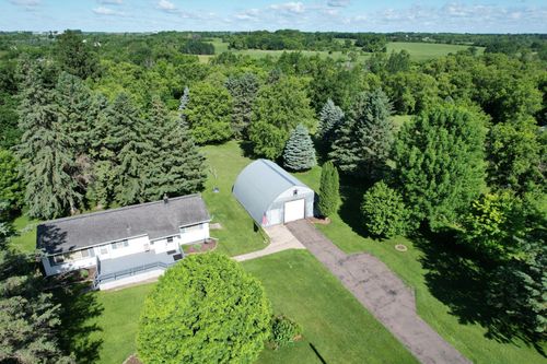 1039 4th Street, Holdingford, MN, 56340 | Card Image