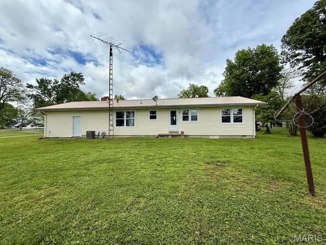 25804 State Highway O, House other with 3 bedrooms, 2 bathrooms and 3 parking in Oran MO | Image 13