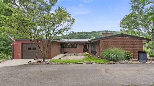 1451 Keystone St, Natrona Heights, PA, 15065-1248 | Card Image