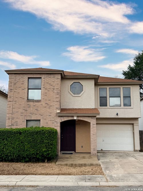 8911 Kenton Briar, San Antonio, TX, 78240-1562 | Card Image