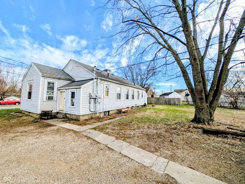 309 W 29th St, Anderson, IN, 46016-5905 | Card Image