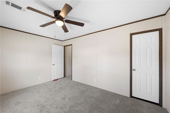 199 County Road 3585, House other with 3 bedrooms, 2 bathrooms and null parking in China Spring TX | Image 10