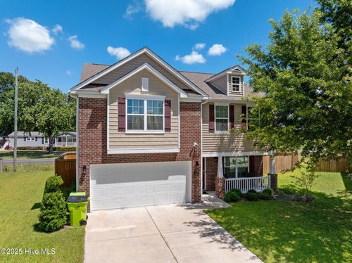 429 Ginger Dr, New Bern, NC, 28560-2306 | Card Image