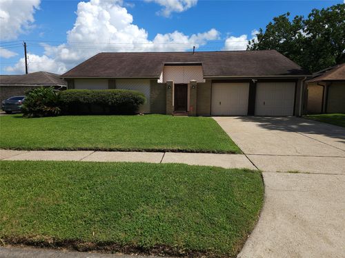 4115 Arapajo St, Baytown, TX, 77521-8515 | Card Image