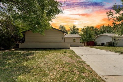928 S Dalton Dr, Wichita, KS, 67207-3222 | Card Image