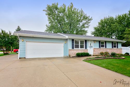 3715 W Prestwick St, Mchenry, IL, 60050-3954 | Card Image