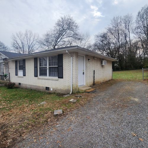 638 Anderson Ln, Madison, TN, 37115-2946 | Card Image