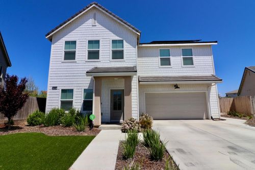 240 Huntington Ave S, Madera, CA, 93636-9012 | Card Image