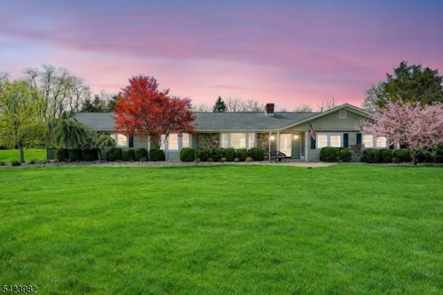 1 Demott Dr, Whitehouse Station, NJ, 08889-3539 | Card Image