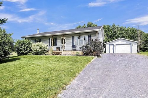 16979 Mcneil Rd, Moose Creek, ON, K0C1W0 | Card Image