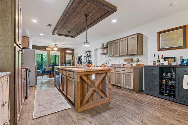 701 Runaway Dr, House other with 3 bedrooms, 2 bathrooms and null parking in Fountain Run KY | Image 10