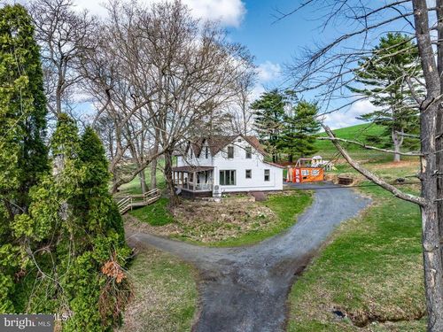 172 Rushtown Rd, Danville, PA, 17821-7675 | Card Image